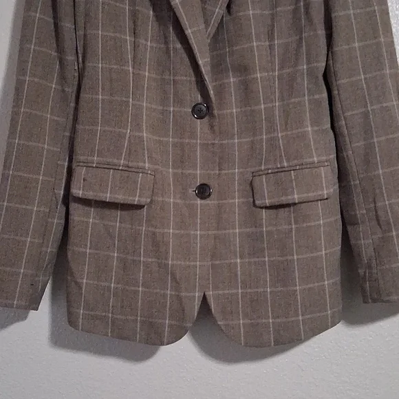 Womens Professional 2 Button Jackey Size 4 Box Pattern - Picture 2 of 4